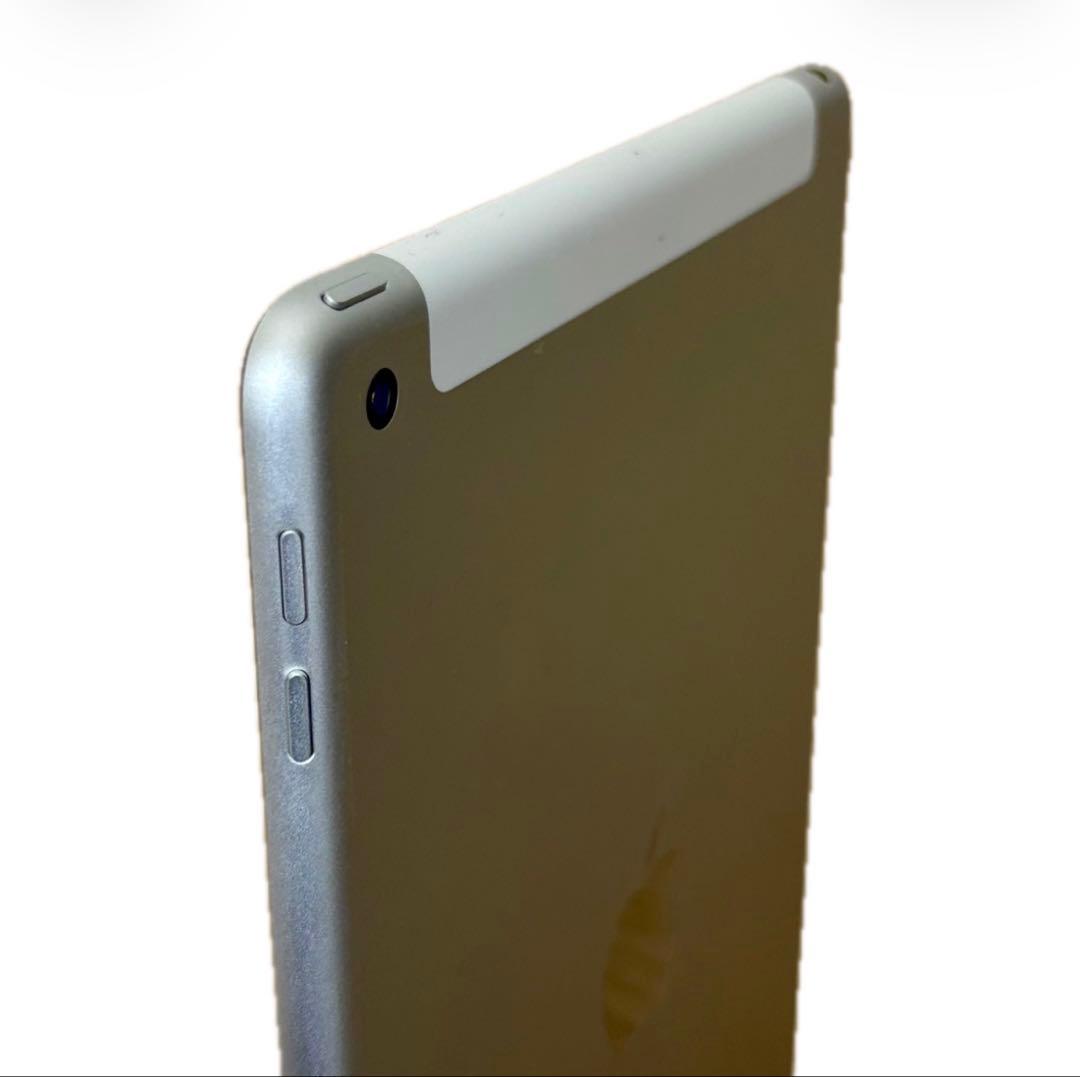 Apple iPad 第5世代 32GB セルラー SIMフリー 美品 87%