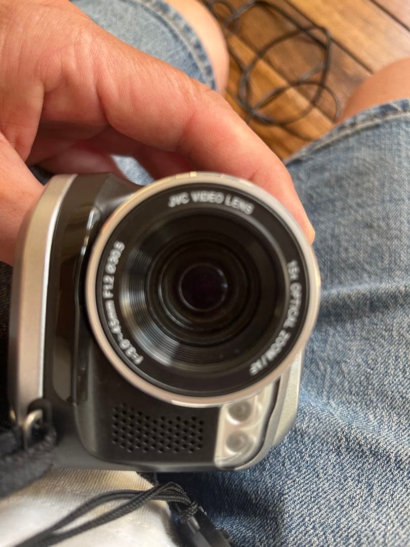 Victor JVC Everio GZ-MG40 本体