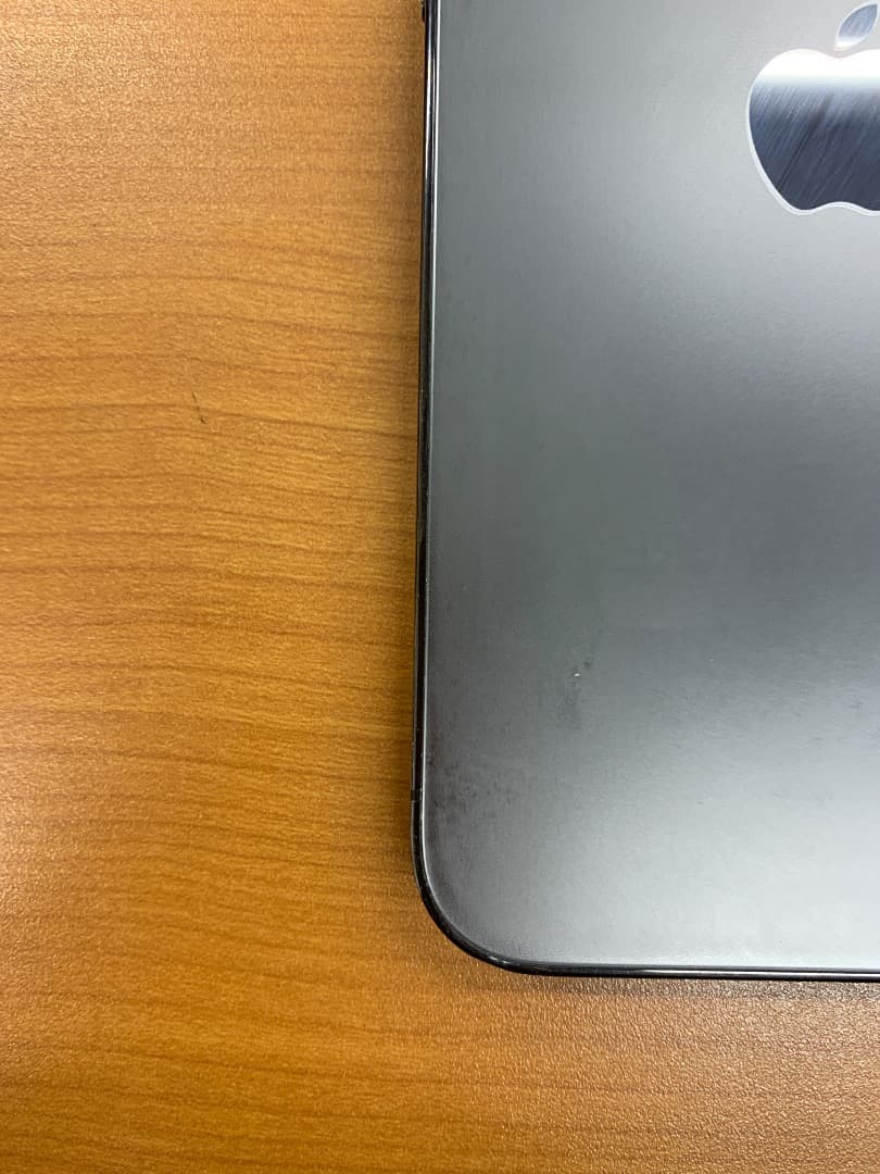V*W様 動作確認済 iPhone 13 Pro 256GB ID E4803