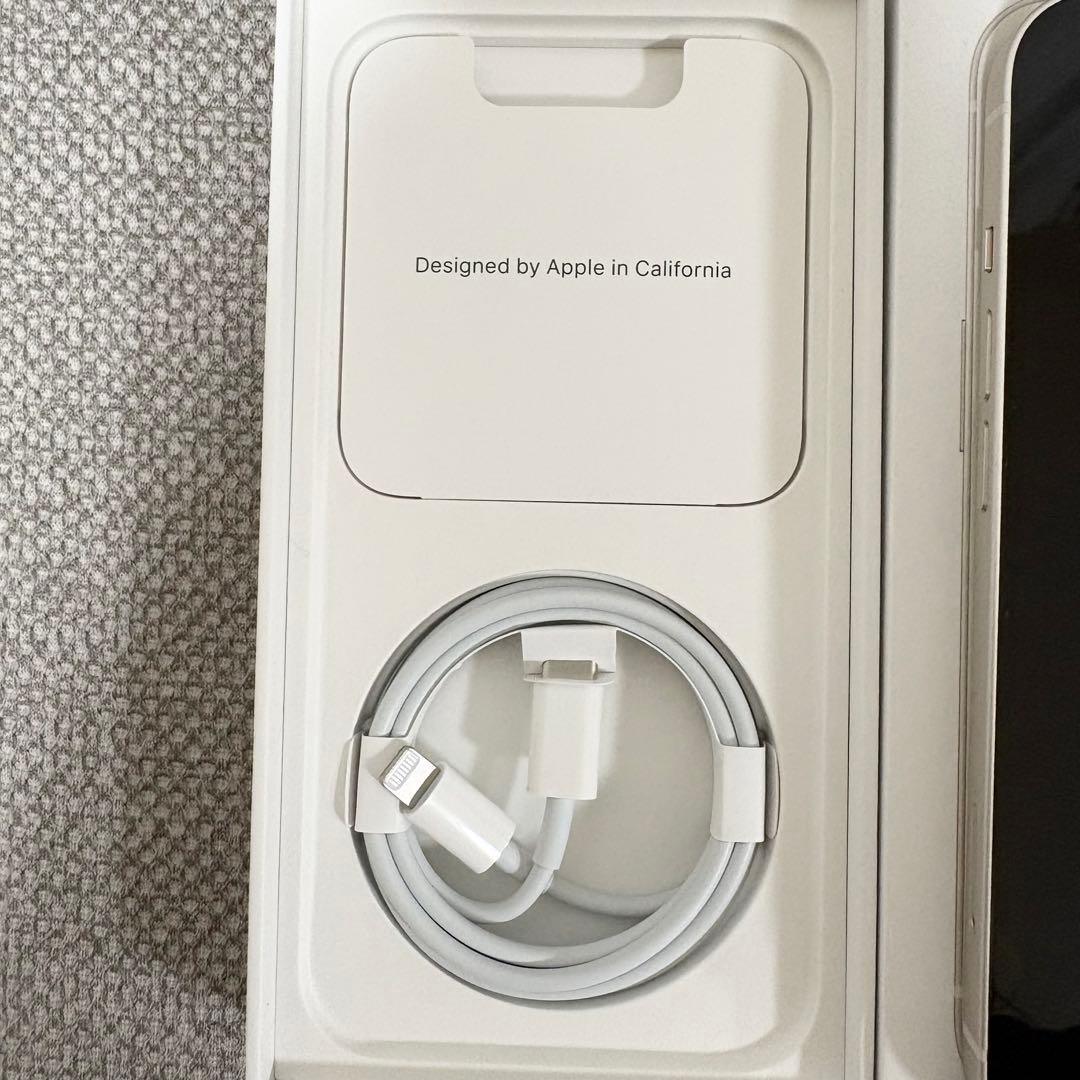 ‼️最終値下げ‼️iPhone 13 128GB スターライトSIMフリー付属品完備