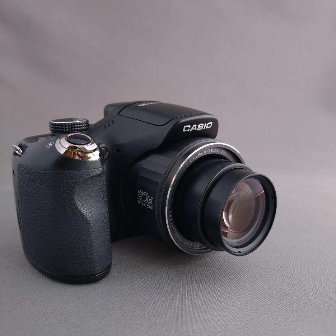 【美品】CASIO Exilm EX-FH20 4GB SDカード付