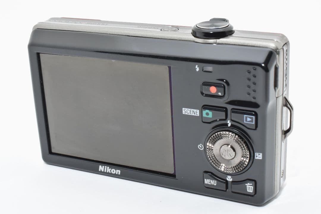 Nikon coolpix S6000 レッド