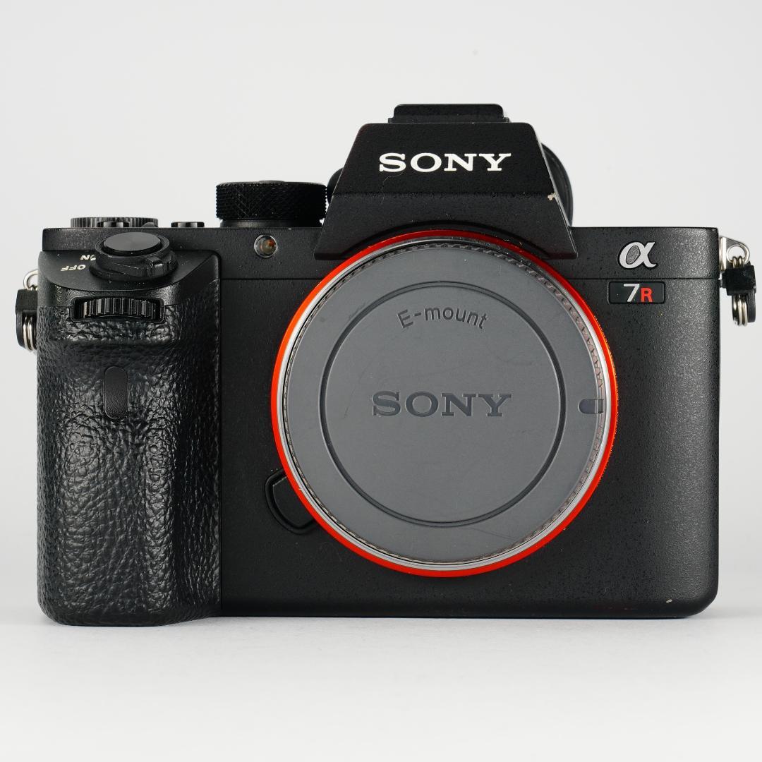 プロ検証済｜42MP高画素機を1/5の価格で｜SONY α7RII 475