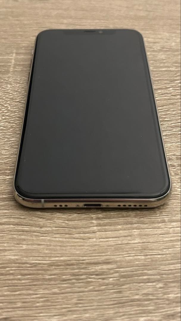 Apple iPhone 11 Pro シルバー 本体