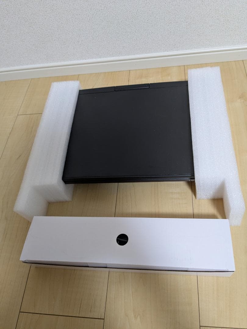 アグレクション　Superbe 14PB　ポータブルブルーレイプレーヤー