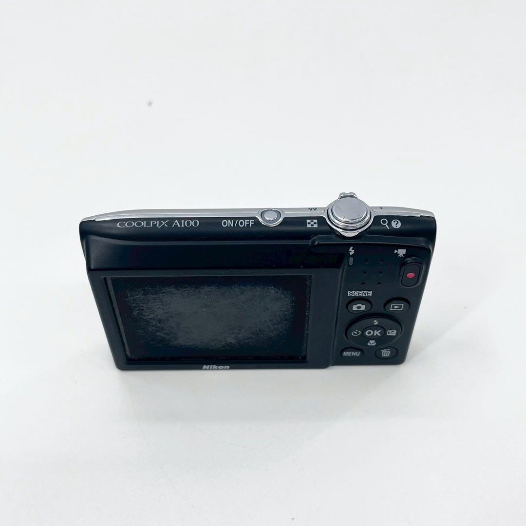 Nikon COOLPIX A100 シルバー 動作確認済 液晶傷多め