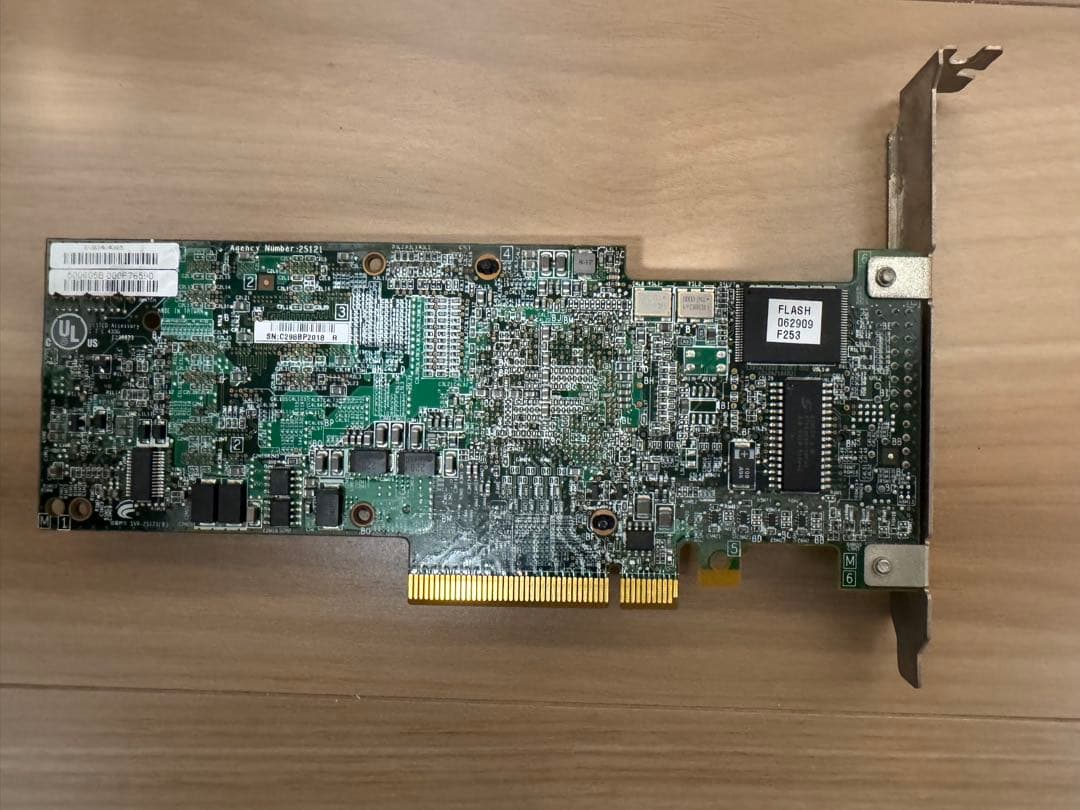 【ジャンク】MegaRAID SAS 9260-8i ハードウェアRAIDカード