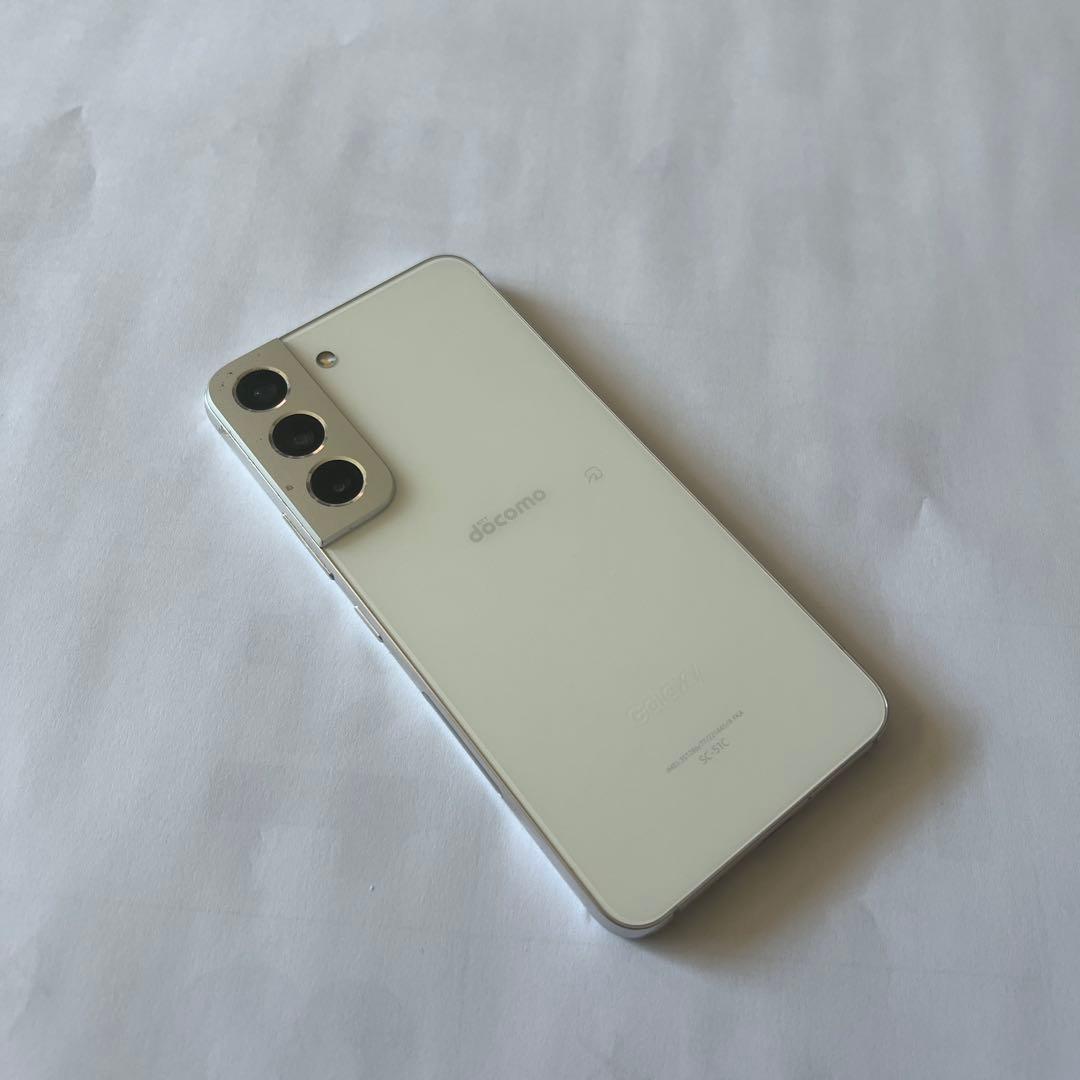 Galaxy S22 SC-51C ホワイト