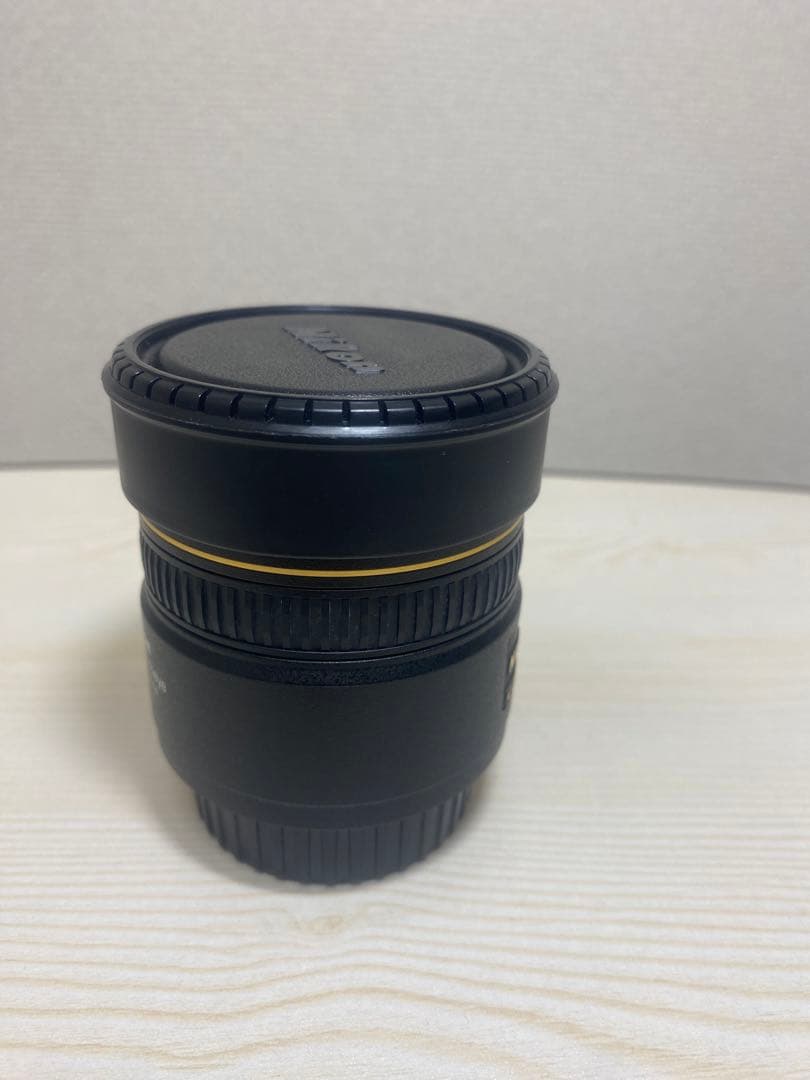 ニコン 10.5mm f2.8 魚眼レンズ (APS-Cカメラ用)