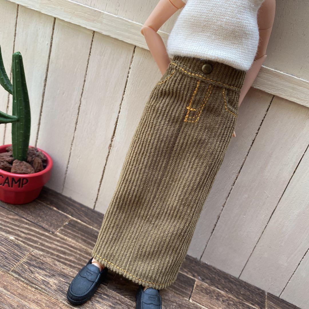 リカちゃん　洋服　コーデュロイ❤️ロングスカート　カーキ　ハンドメイド