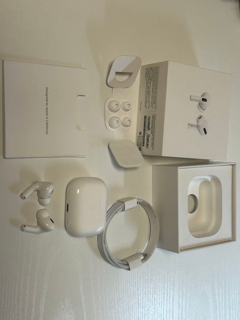 AirPods Pro 第二世代　ケース付き