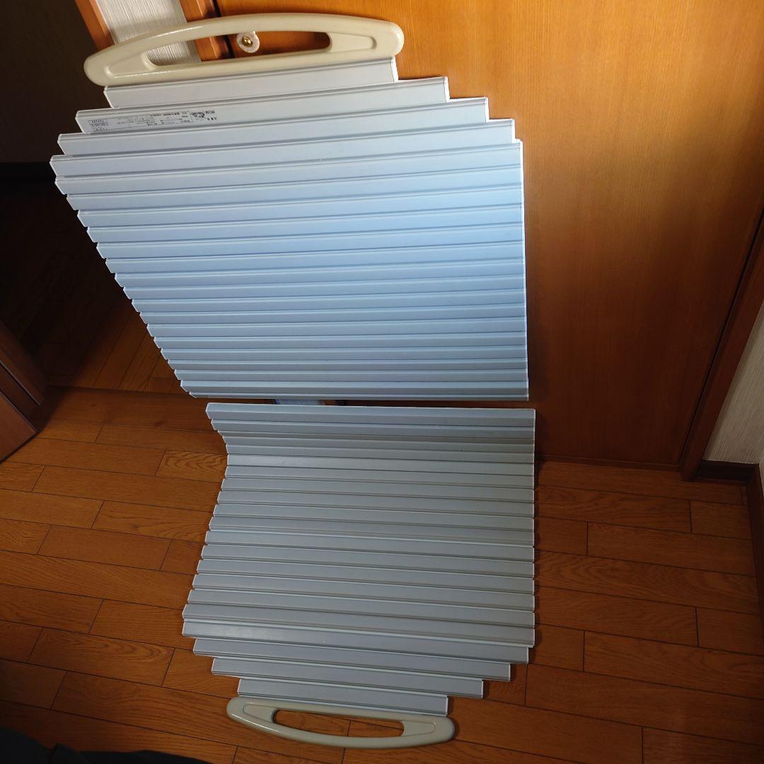 折りたたみ式風呂ふた 白取って付き！
