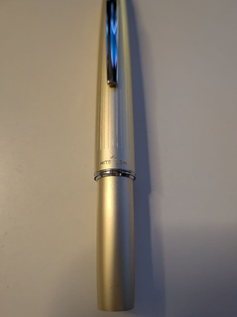【廃番・廃盤】三菱　三菱鉛筆　ボールペン　ストライプ