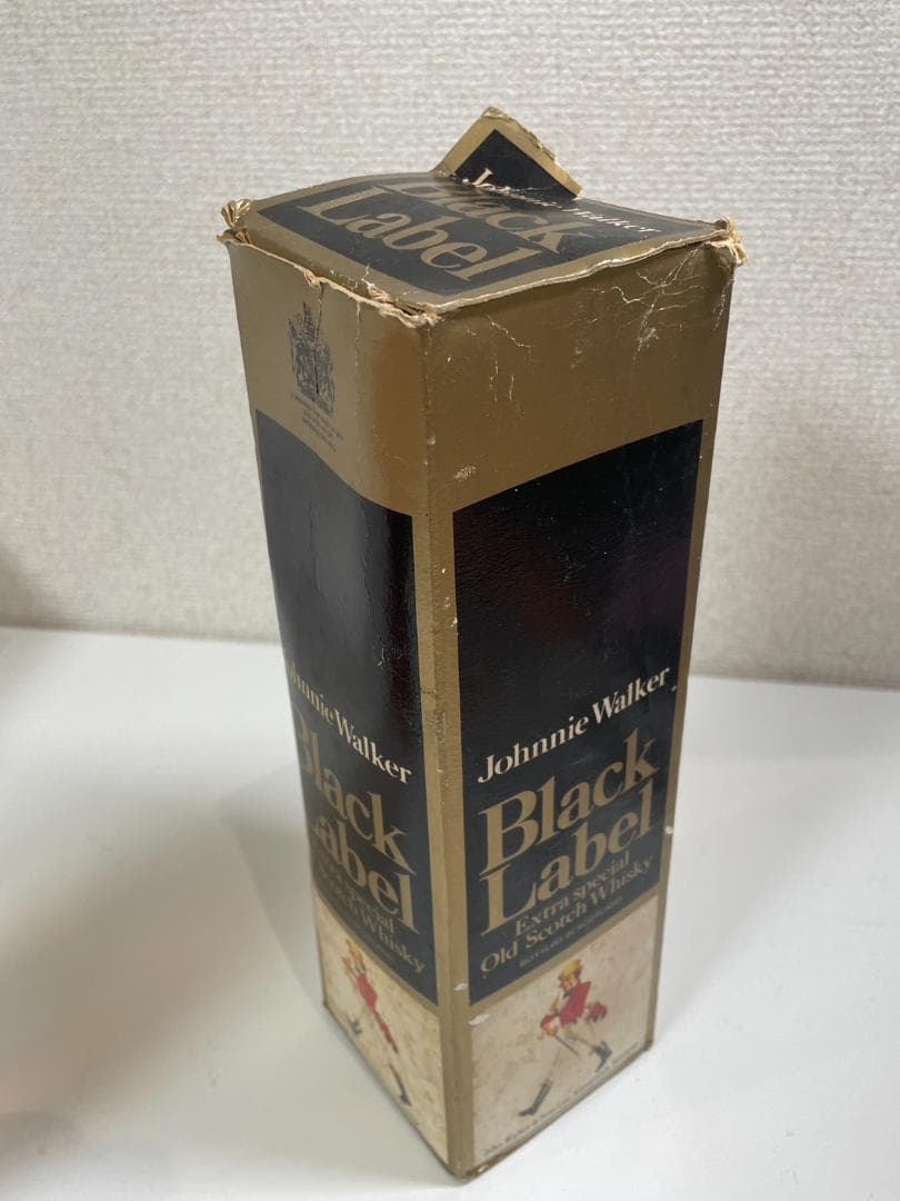 【未開封】 ジョニーウォーカー 黒 金キャップ Johnnie Walker