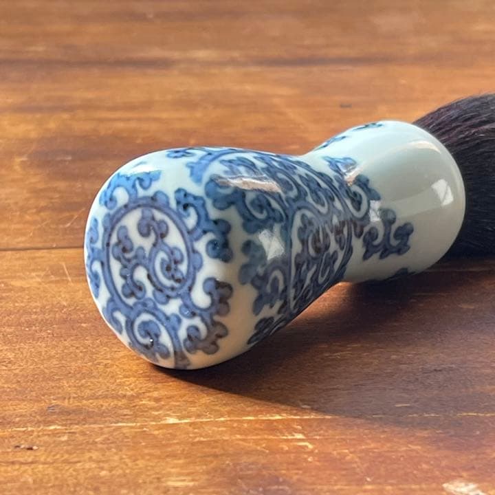 qusavi 貴祥窯×竹宝堂 熊野化粧筆★ 染付間取唐草-1　新品未使用