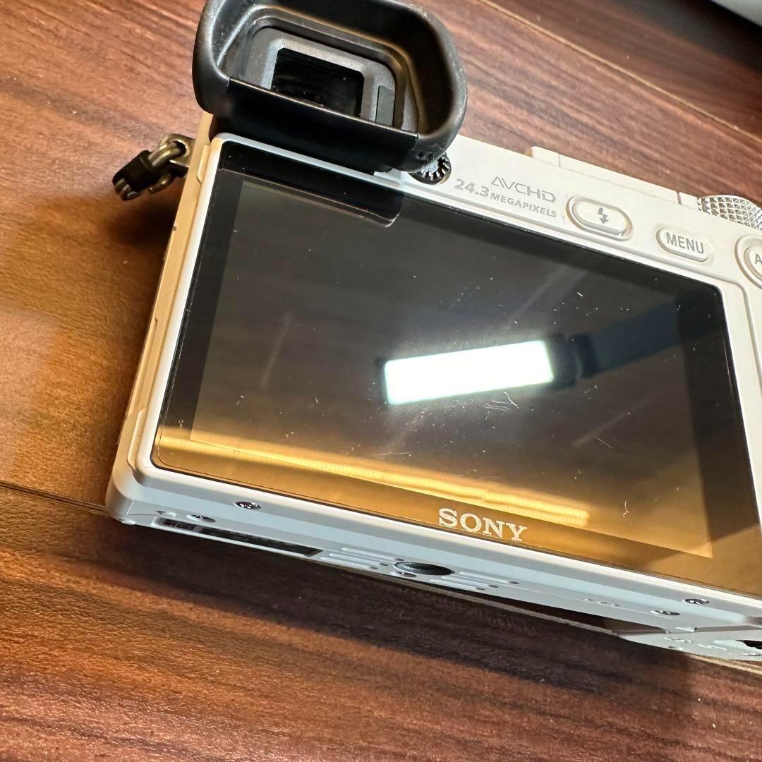 SONY ミラーレス一眼 α6000 ダブルズームレンズキット 0071