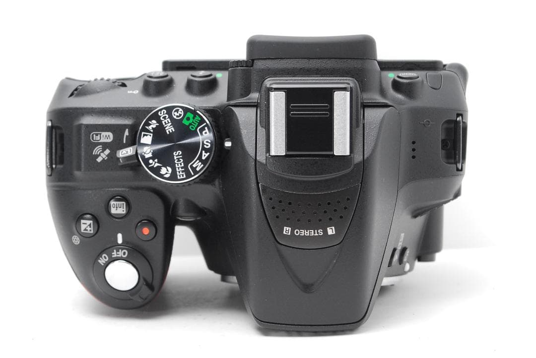 【新品級ショット数 使用感少美品】Nikon D5300　ダブルレンズ　WiFi