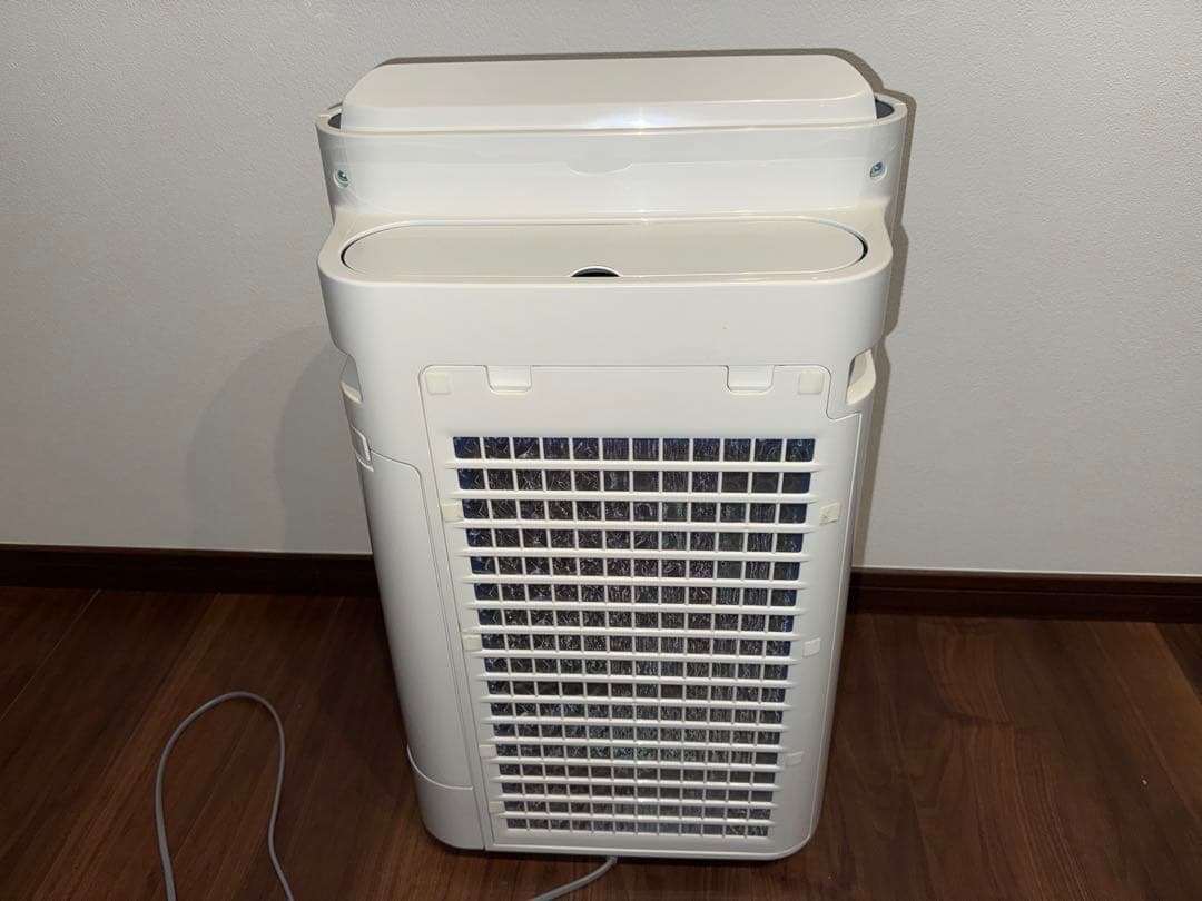 シャープ 空気清浄機 KC-R500Y-W 2023年製 加湿未使用 動作確認済
