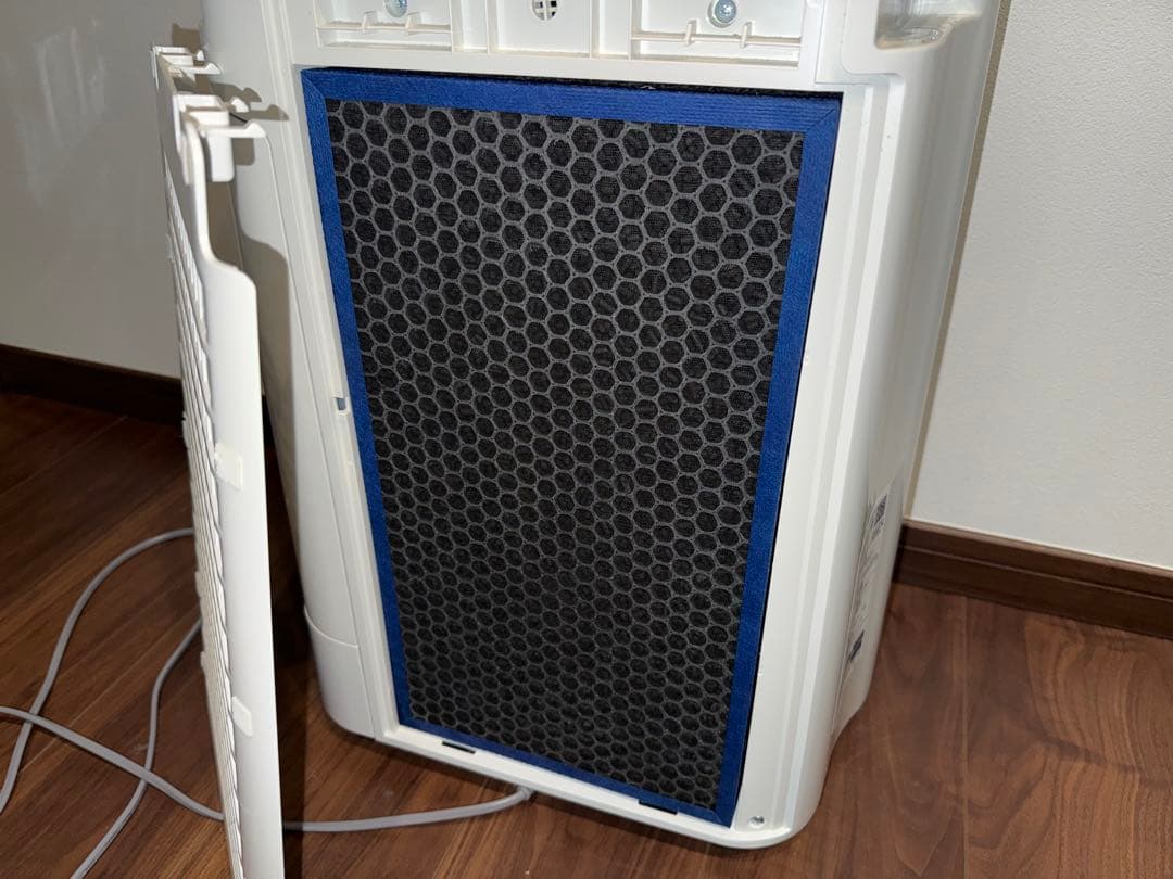 シャープ 空気清浄機 KC-R500Y-W 2023年製 加湿未使用 動作確認済