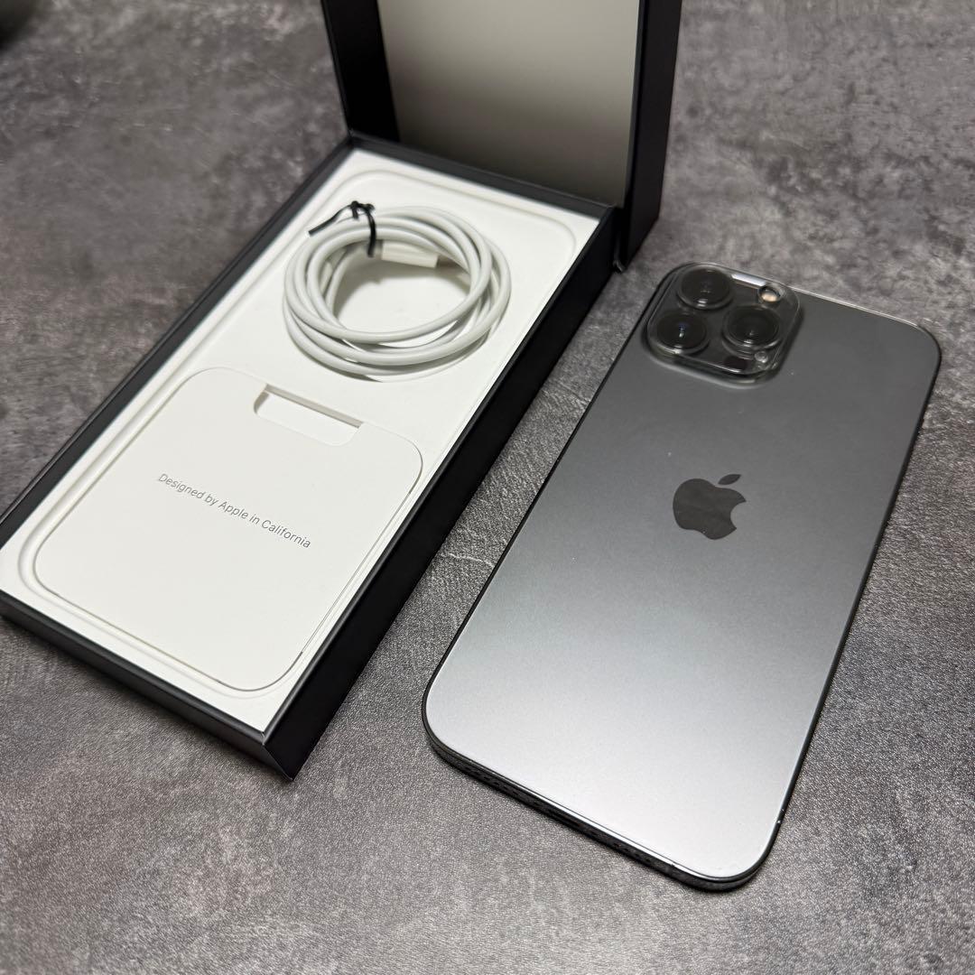 【超美品】iPhone13ProMax グラファイト 256GB SIMフリー