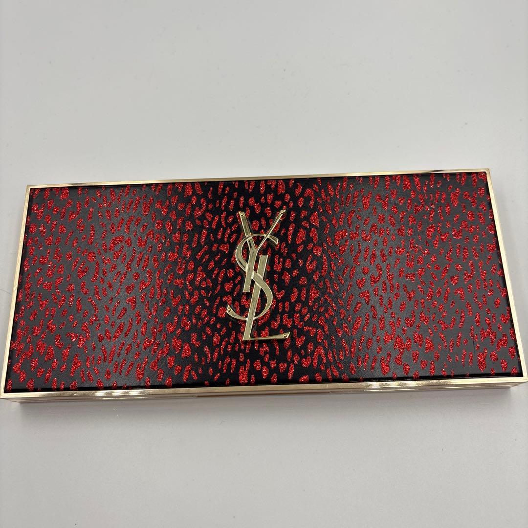YSL クリスマス限定パレット　ドレスミーワイルド 10色