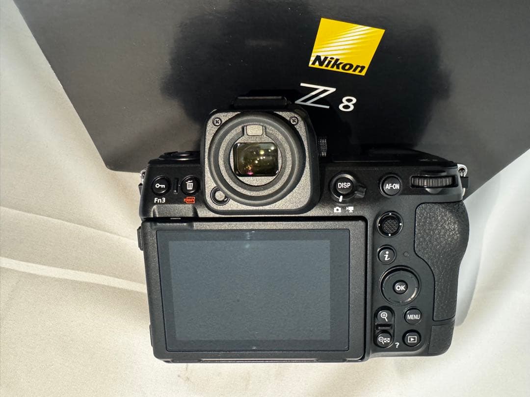 Nikon Z8 ボディ 付属品完備