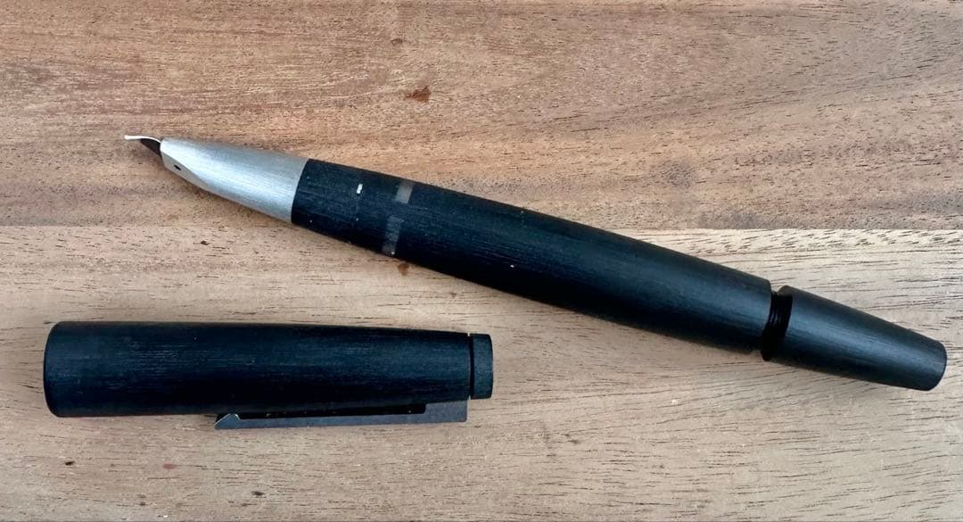 LAMY 2000 万年筆 F