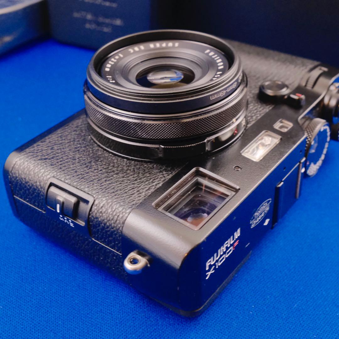【最終】FUJIFILM X100F フィルムカメラ ブラック 2月末まで