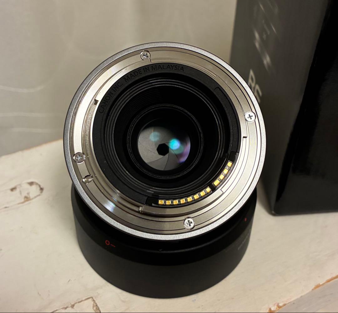 美品 Canon RF 50mm F1.8 STM レンズフィルター、フード付
