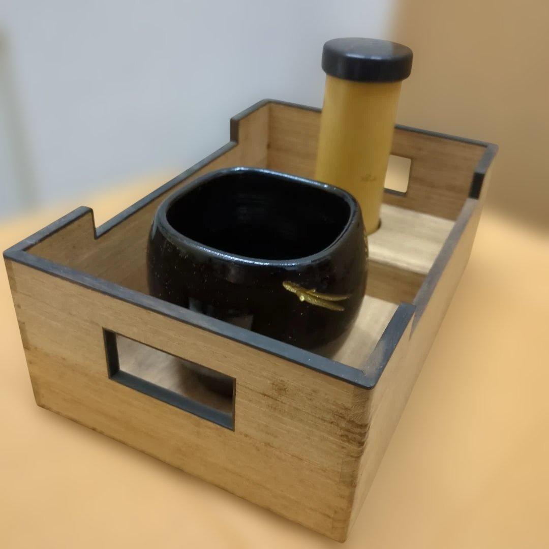 骨董　煙草盆　松葉　松ぼっくり　桐　茶道具　喫煙盆　木製
