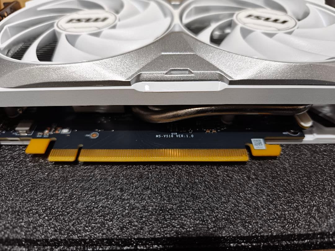 グラフィックボード・グラボ・ビデオカード MSI GeForce RTX 4060 VENTUS 2X WHITE