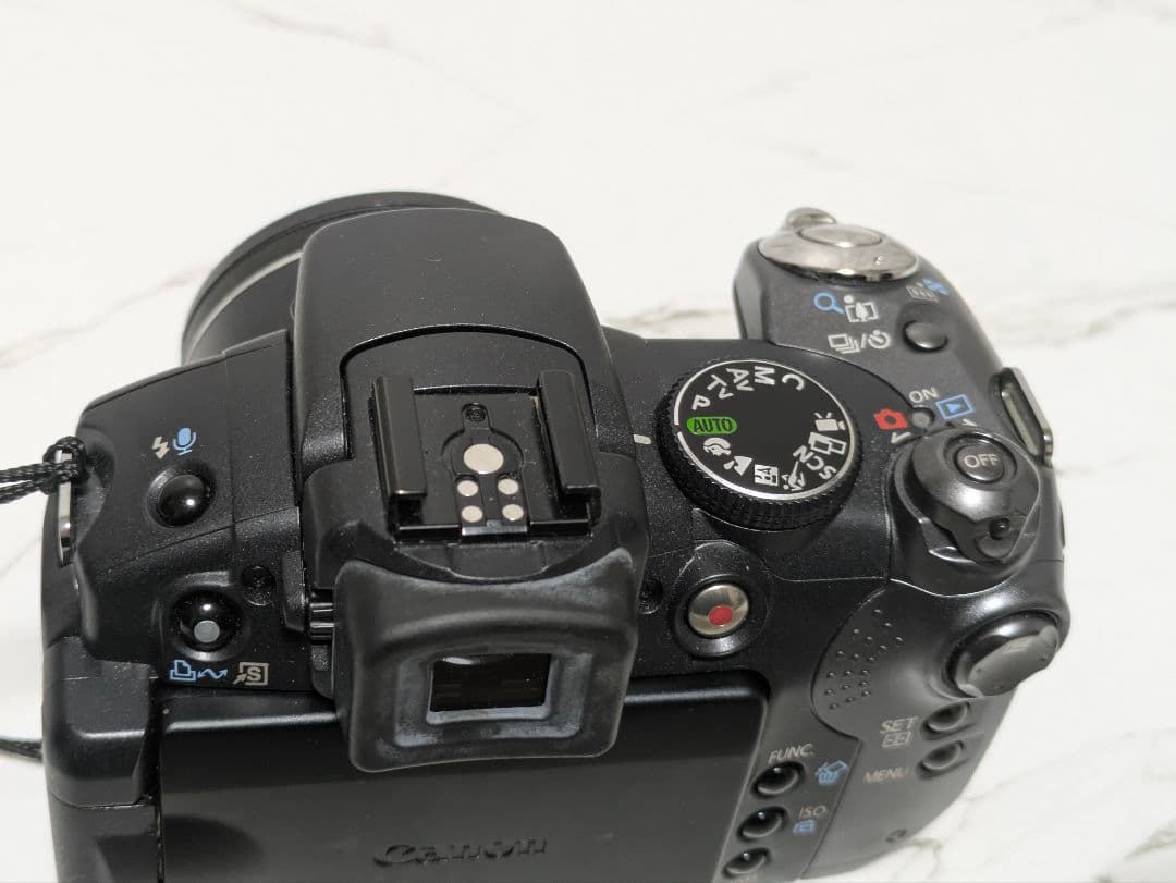 Canon　PowerShot S5 IS　単三電池稼働