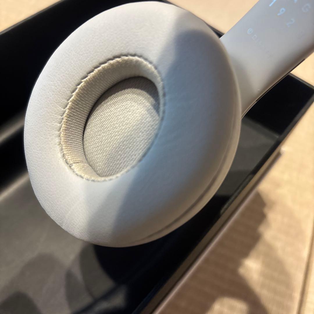 Beats Solo3 ミッキーマウス　生誕90周年　ヘッドホン　ディズニー