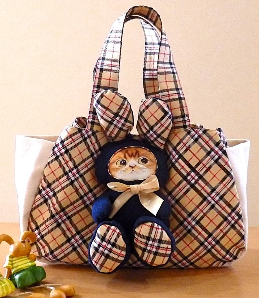 ポケットたくさん大人の丸底トートバッグとおっきなマチの可愛い2wayトート他