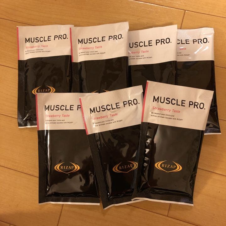RIZAPプロテインMUSCLE PRO.ストロベリー風味