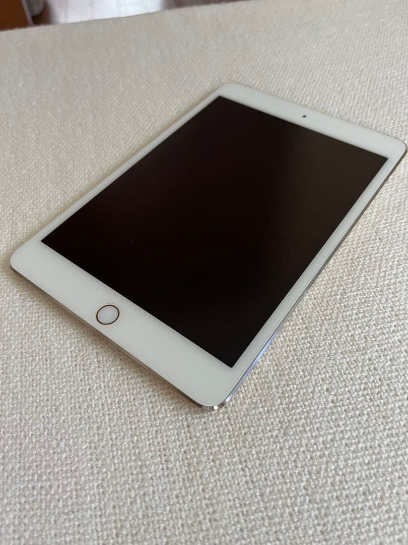iPad mini 4 Wi-Fi+Cellular 16GBSIMロック解除済