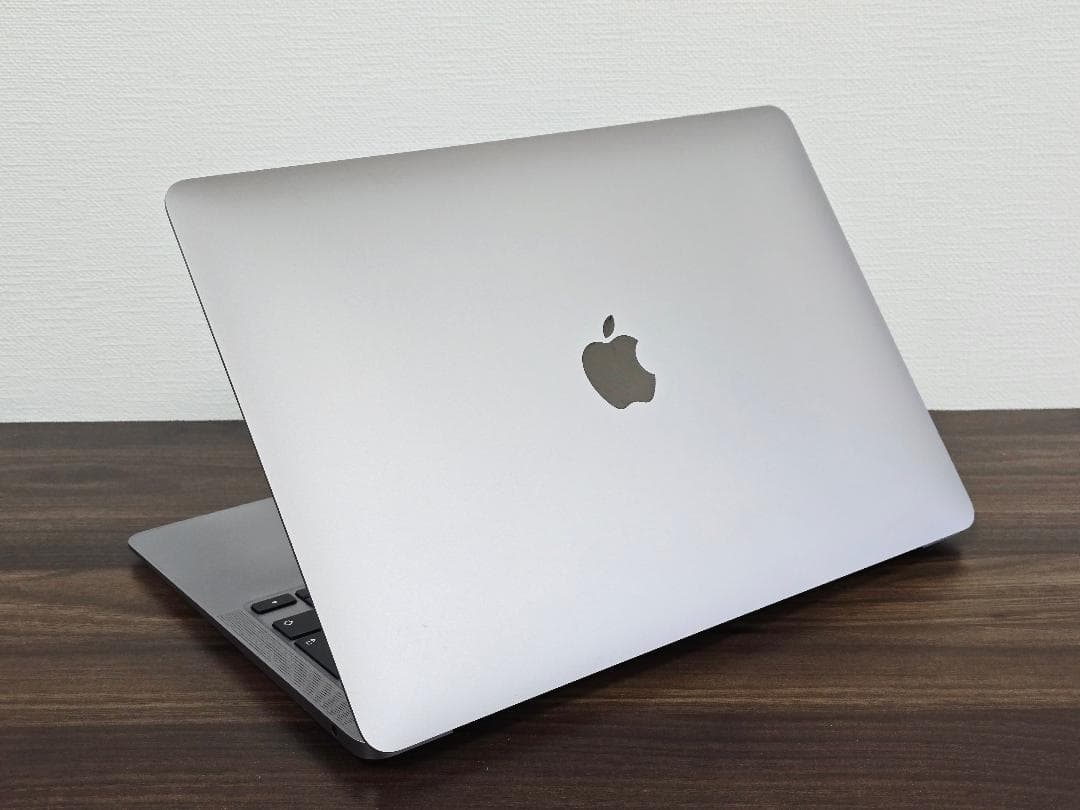 充電381 MacBook Air 2020 13インチ M1 256G A6