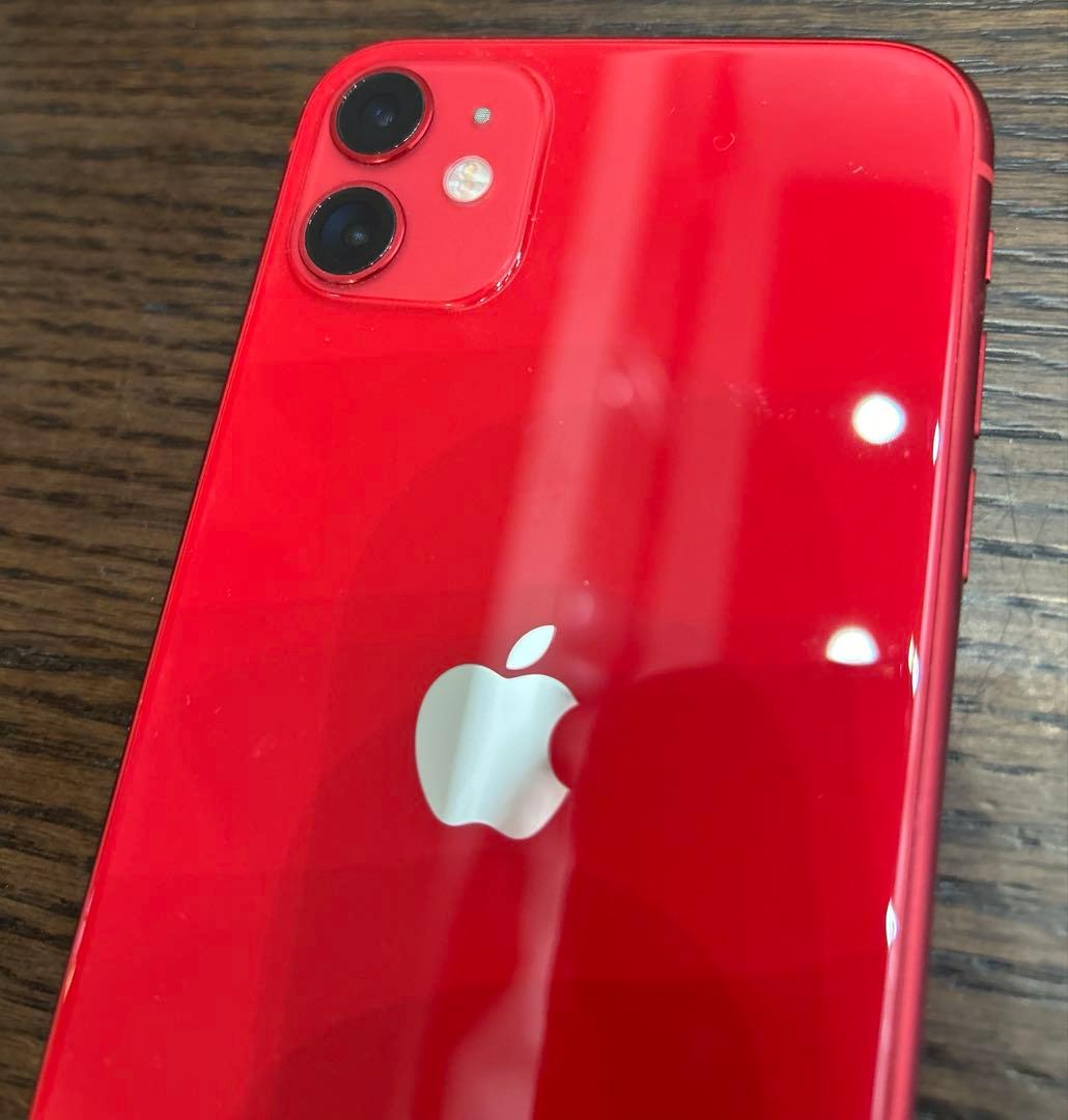 Apple iPhone X 本体 レッド　256GB 美品　箱無し価格です。