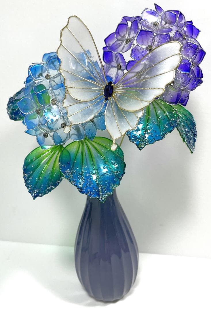 蝶が舞う紫陽花　中２本セット【水色×紫色・白蝶・インテリア・シルバーワイヤー】
