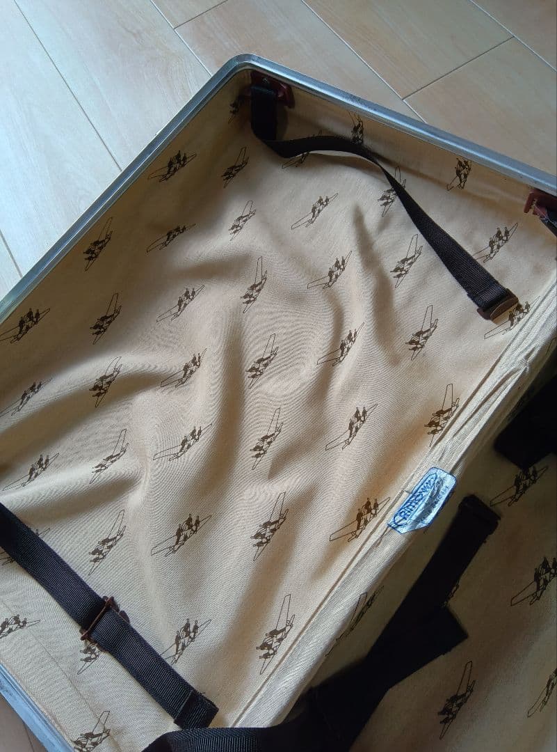 rimowa　クラシックフライト　33L 機内持込