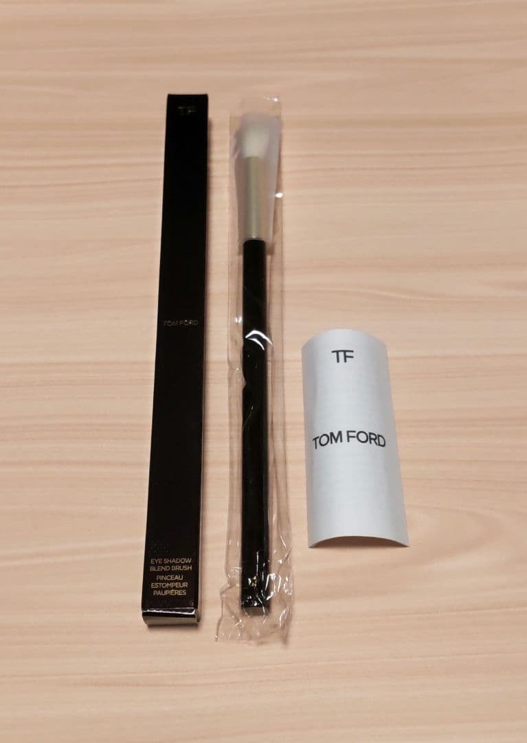 【新品未使用】 TOM FORD 旧 アイシャドウ ブレンドブラシ 13 山羊毛