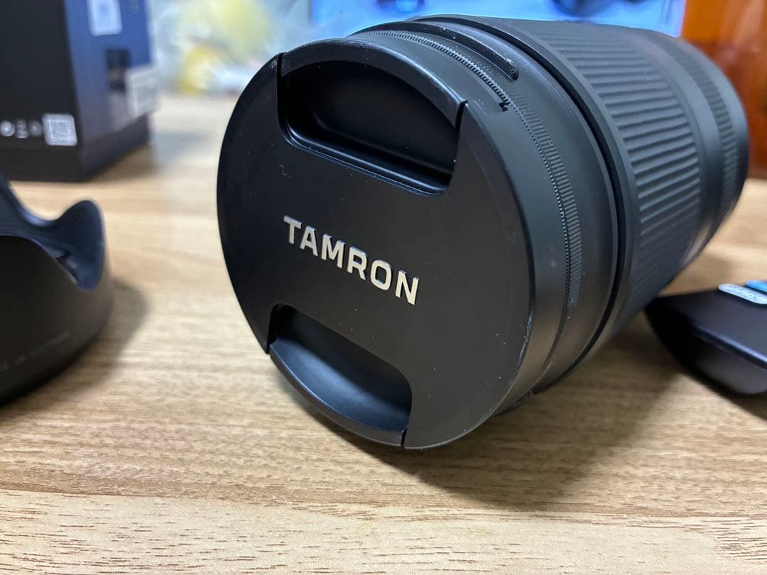 TAMRON 18-300mm F/3.5-6.3 Eマウント プロテクター付き