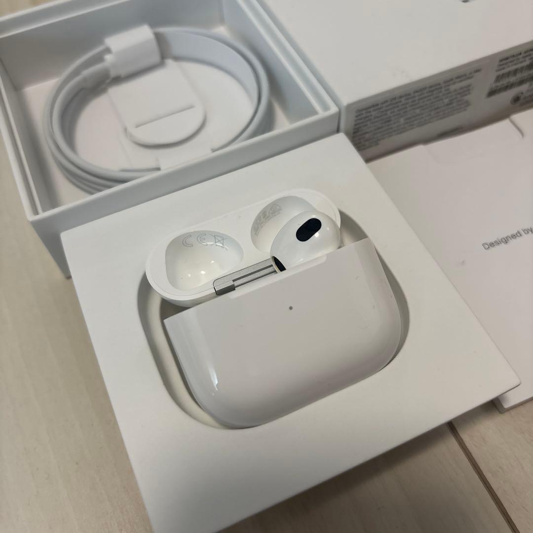 Apple AirPods 第3世代 ホワイト(右耳なし)