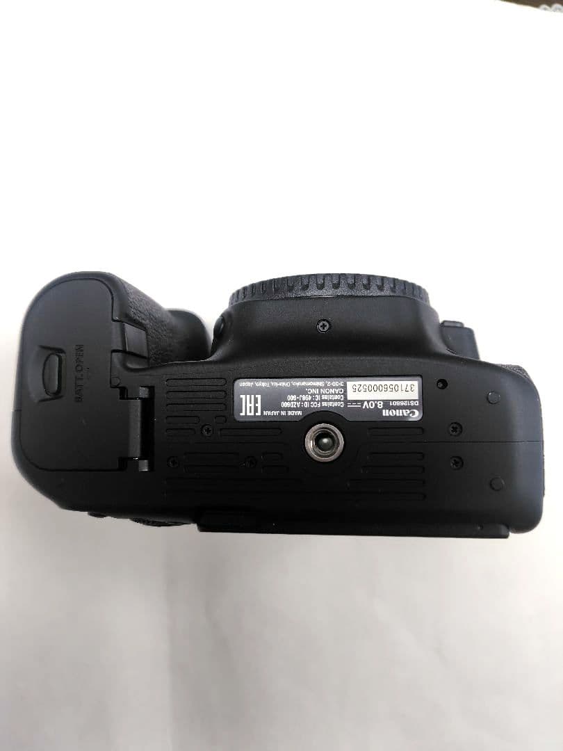 【土日限定値引き】Canon EOS 90D ボディ