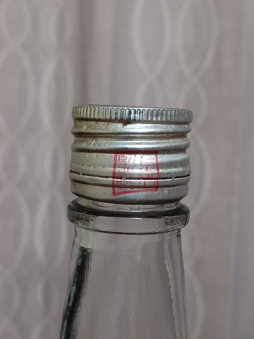 希少❗ 金門特級高粱酒 1974年 白酒 中国酒 貴州茅台酒 五粮液