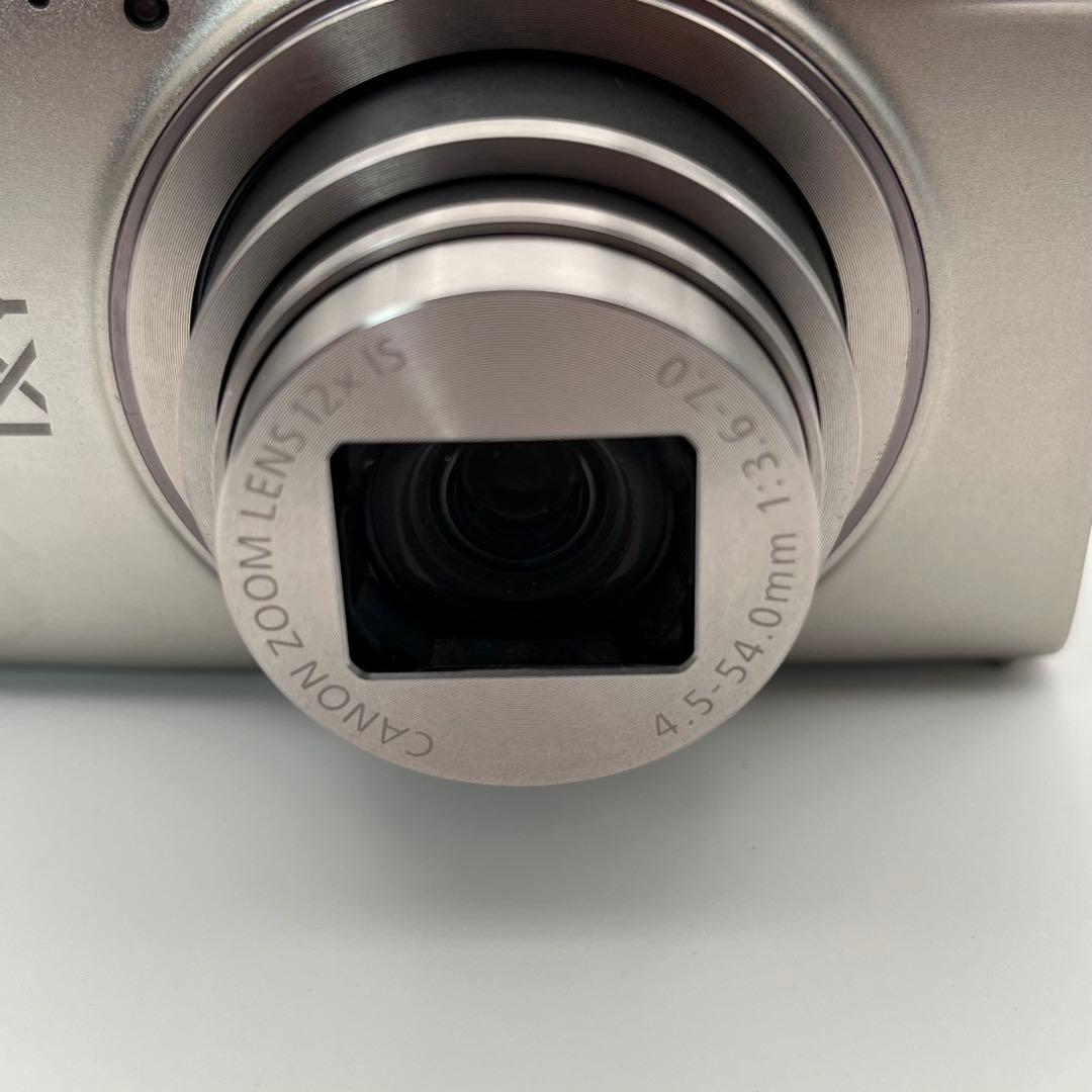 Canon IXY 650 シルバー　コンパクトデジタルカメラ