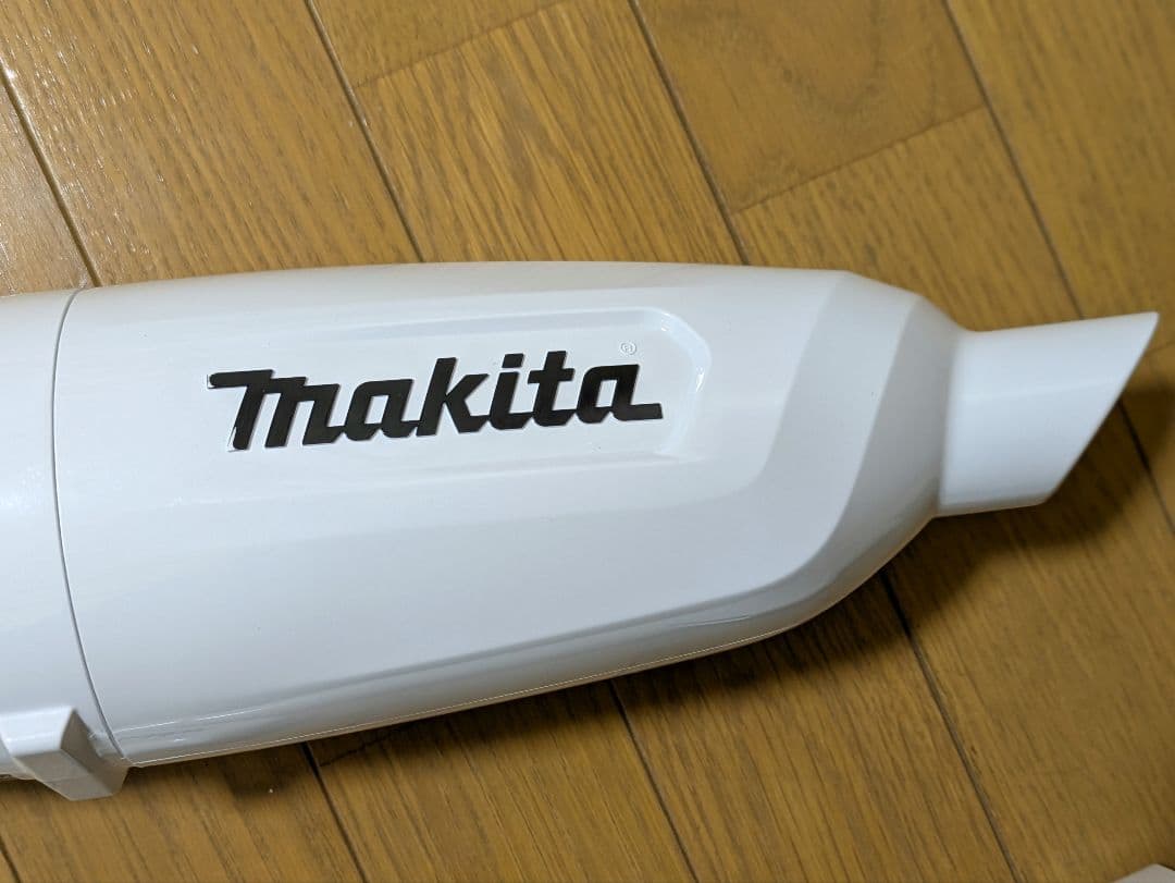 Makita CL106FD 充電式クリーナー 10.8V