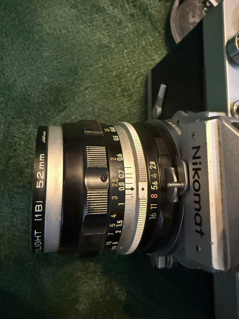Nikkormat 一眼レフカメラ Nikkor 50mm f/2.8レンズ付き