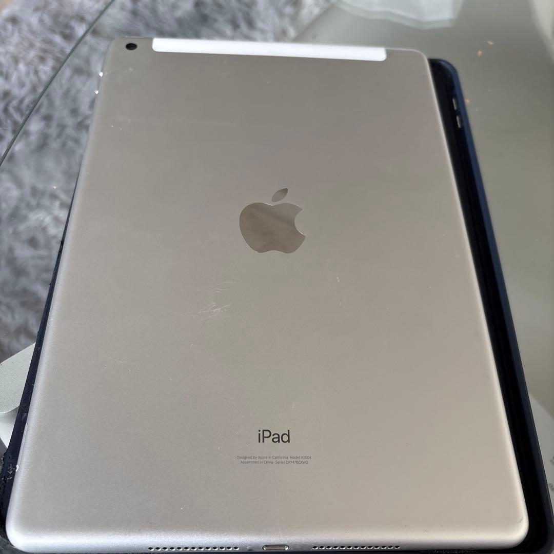 Apple iPad 9世代シルバー 本体　即購入不可