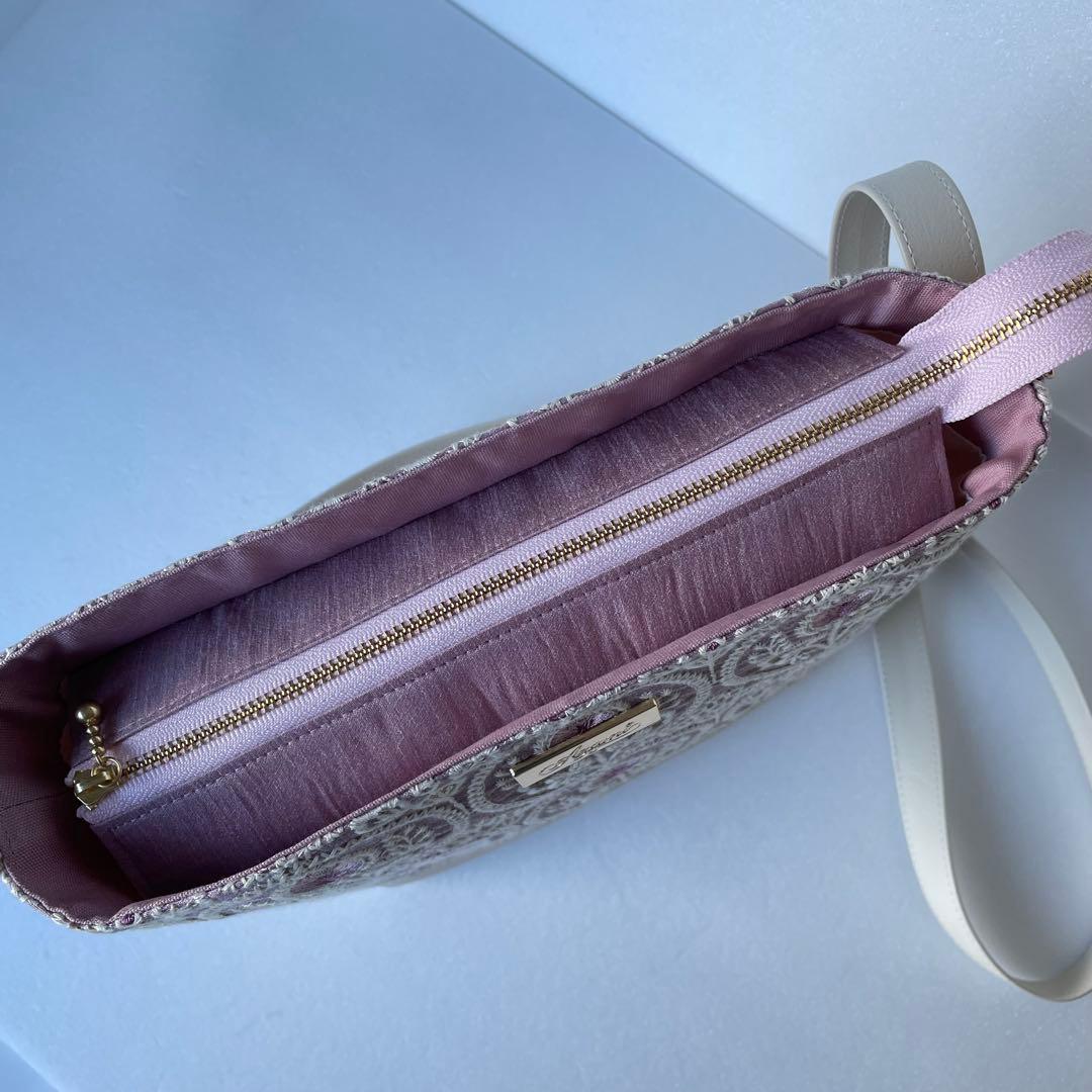 インド刺繍まるまるフラワーピンクと合皮　ショルダーバッグ　ハンドメイド